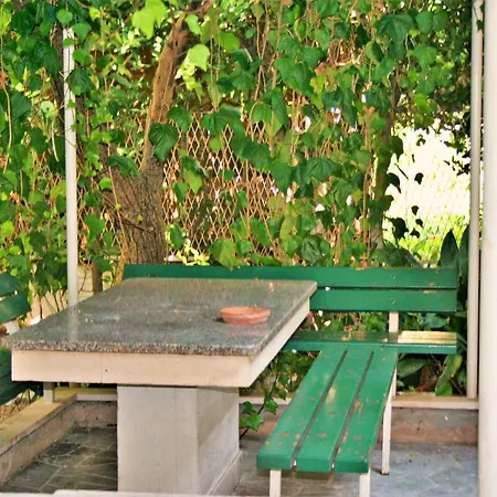 Emil Apartament Omiš