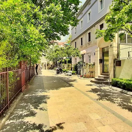 Emil Apartament Omiš
