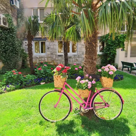 Emil Apartament Omiš